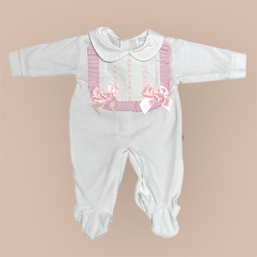 Baby Boxpakje Velours met Strikjes – Wit