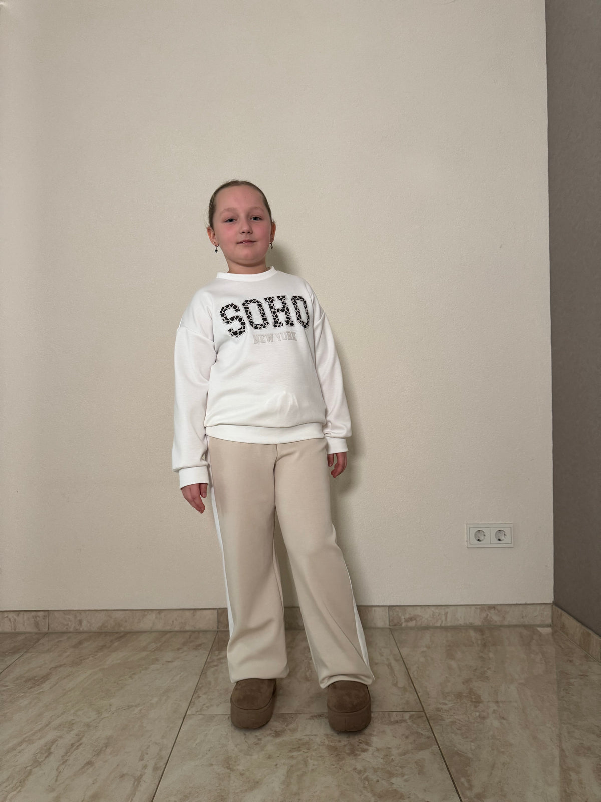 Meisjes Setje Sweater Print & Wijde Broek – Beige