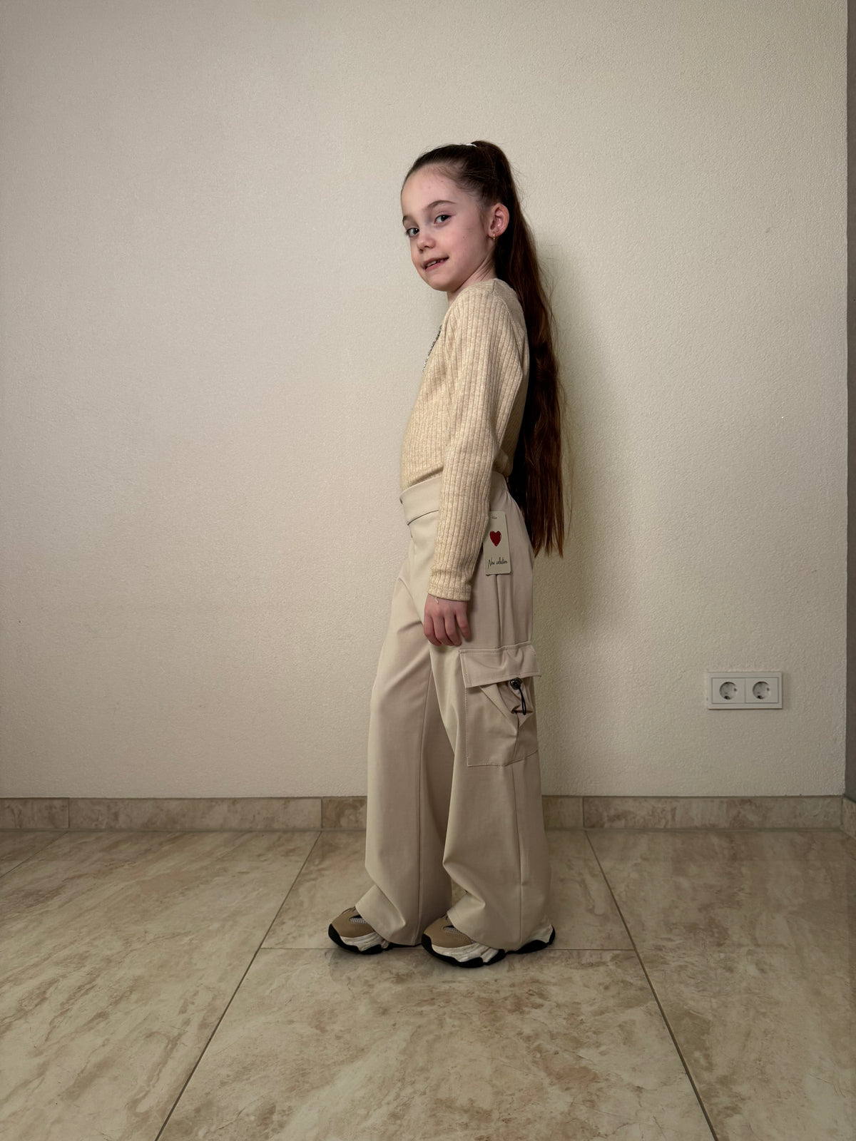 Meisjes Flared Broek met Zakken – Beige – foto 2
